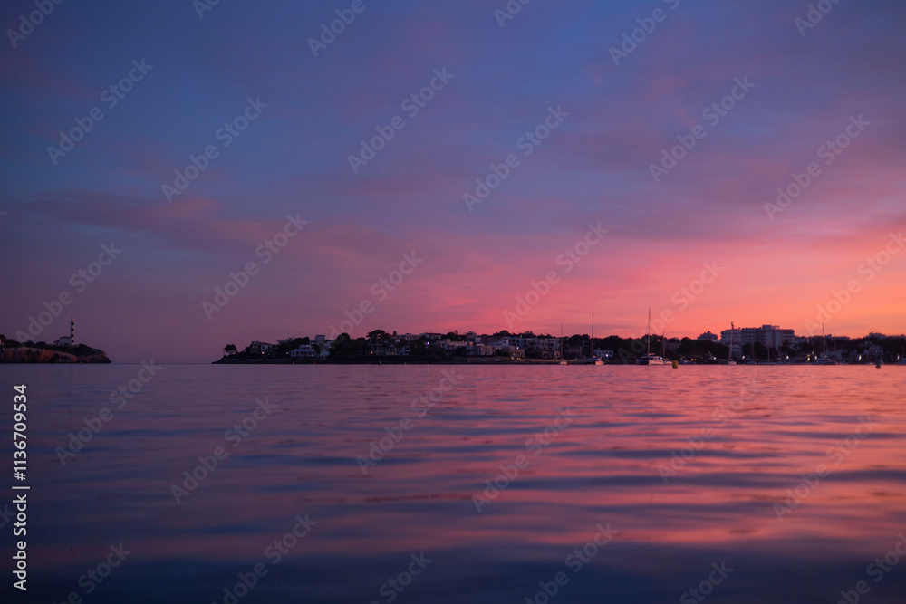 Fototapeta premium Colorfull sunset in Mallorca