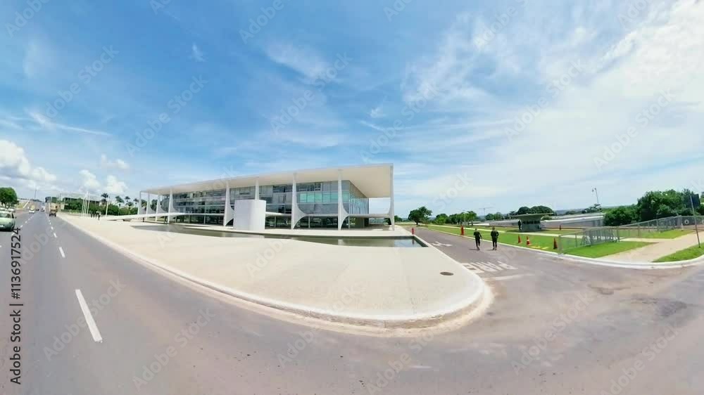 Passando pelo Palácio do Planalto em Brasília