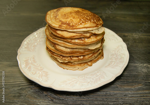 Εκτύπωση καμβά A stack of cinnamon flavor hot cakes with no toppings