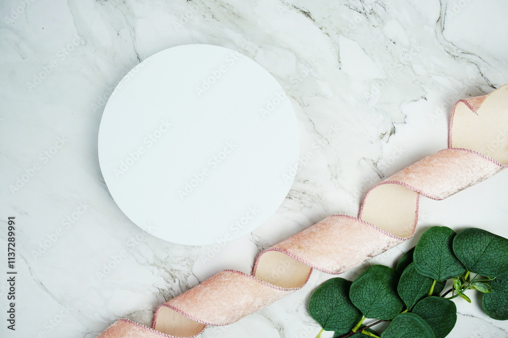 Fototapeta premium White round podium mockup product presentation concept on marble background
