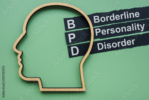 Outline of a head and the phrase BPD borderline personality disorder.