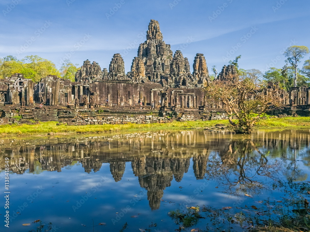 Fototapeta premium Temple of Bayon Nakhon Thom, Angkor, Siem Reap, Cambodia
