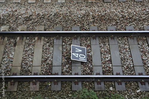 Ballast et rails de chemin de fer photo