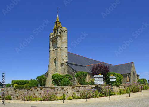 Obraz na płótnie Eglise Saint Pierre, Pleudaniel. The church is located in the commune of Pleudaniel, in the Côtes-d'Armor department, in the Brittany region, France w salonie
