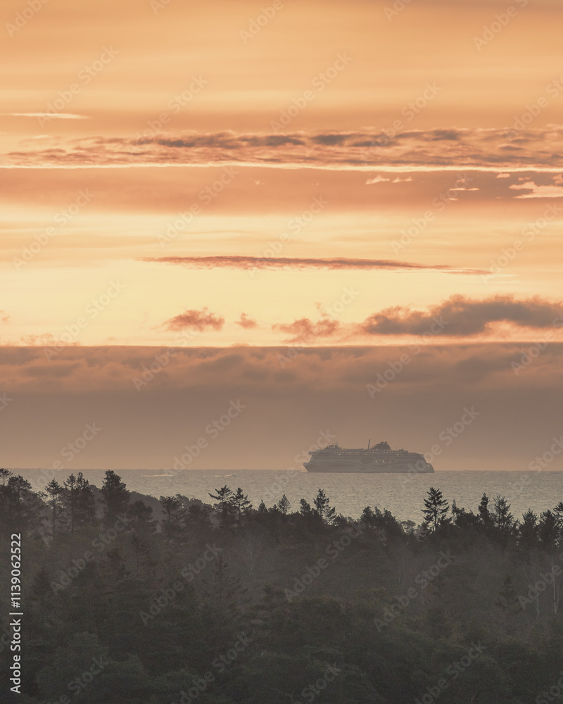 Obraz premium Early sunrise in Espoo 
