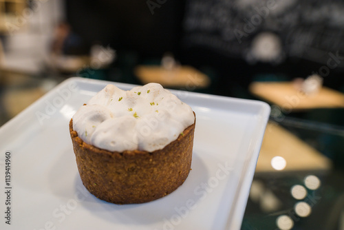 cupcakes with cream