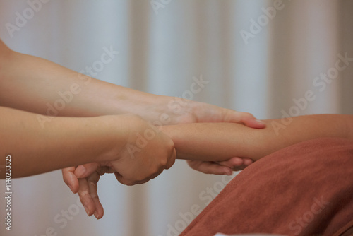 LYMPHATIC DRAINAGE MASSAGE IN SPA