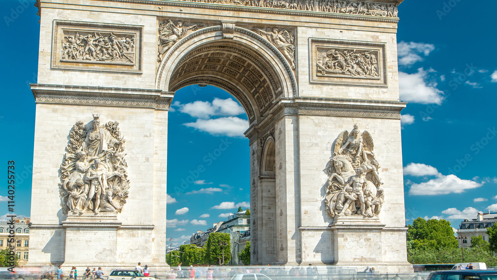 Fototapeta premium The Arc de Triomphe Triumphal Arch of the Star timelapse is famous monument in Paris