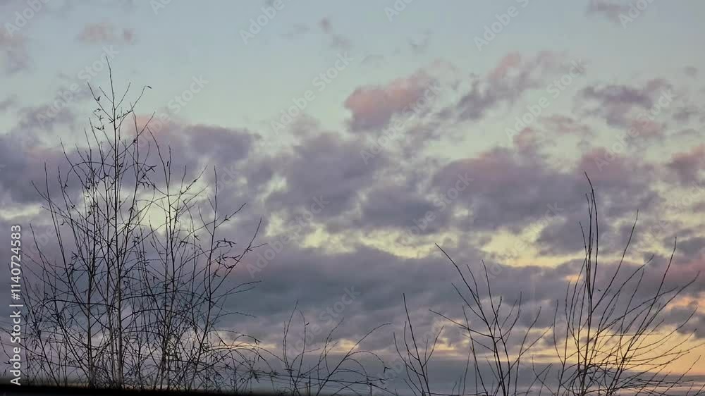 Sunset sky gyperlaps Sunset sky gyperlaps