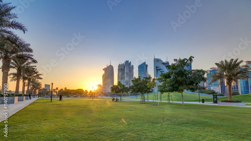Fototapeta Naklejka Na Ścianę i Meble -  The high-rise district of Doha timelapse at sunset