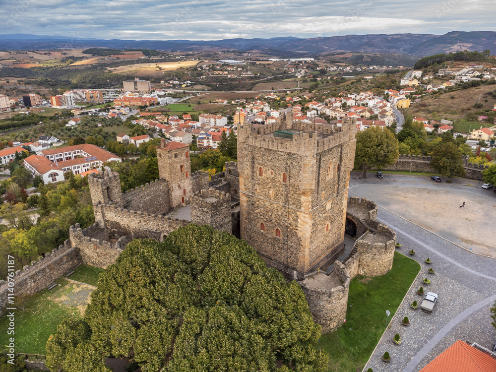 Φωτογραφία aerial view of the Citadel and Bragança Castle ( Castelo de Bragança), Braganza