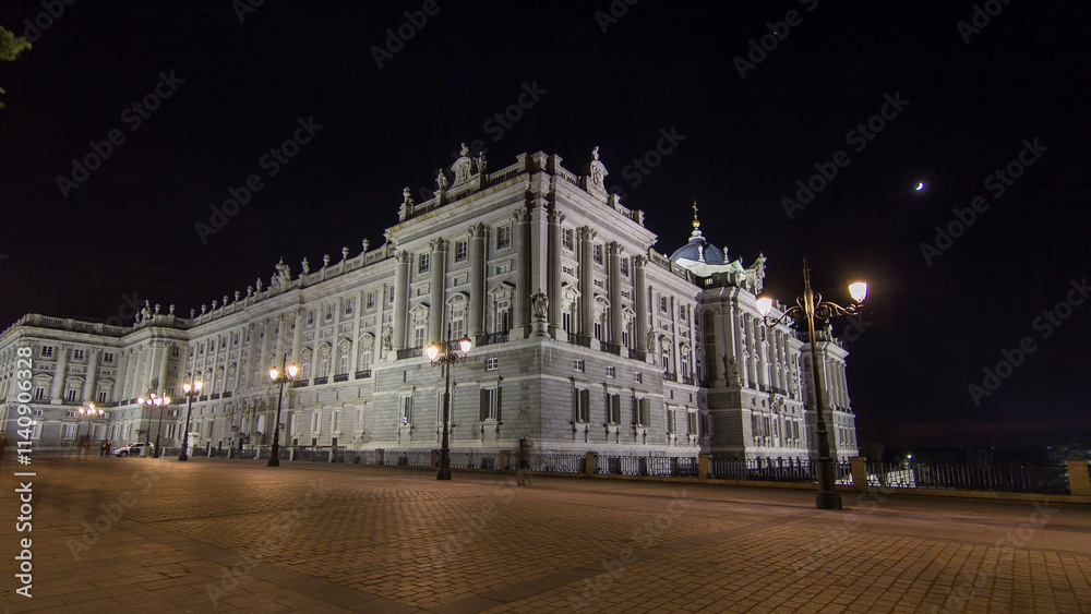 Naklejka premium Royal Palace of Madrid Palacio Real de Madrid timelapse hyperlapse at night
