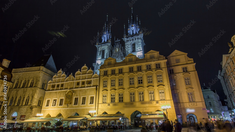 Obraz premium Night time illuminations of the magical Old Town Square timelapse hyperlapse in Prague