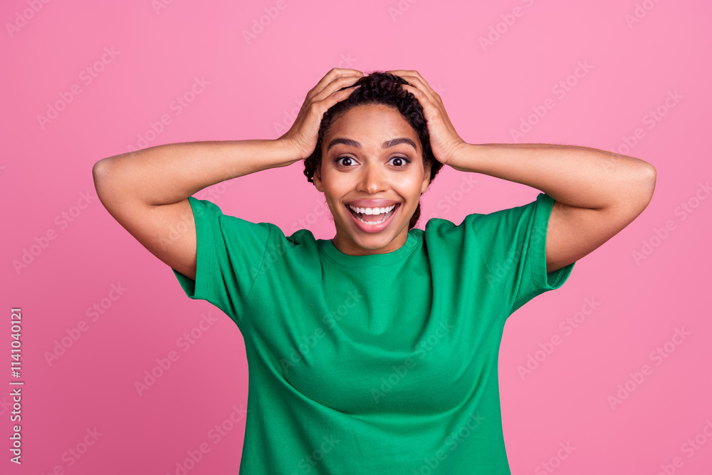 Photo portrait of attractive young woman touch head excited amazed dressed stylish green clothes isolated on pink color background Photo portrait of attractive young woman touch head excited amazed dressed stylish green clothes isolated on pink color background