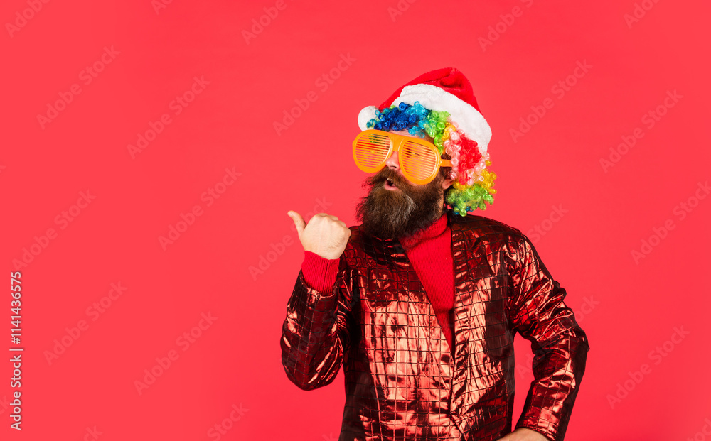 man in santa hat await christmas present. morning before Xmas. bearded man in party glasses. new year shopping idea concept. hipster enjoy the holiday. ready for party celebration. copy space man in santa hat await christmas present. morning before Xmas. bearded man in party glasses. new year shopping idea concept. hipster enjoy the holiday. ready for party celebration. copy space