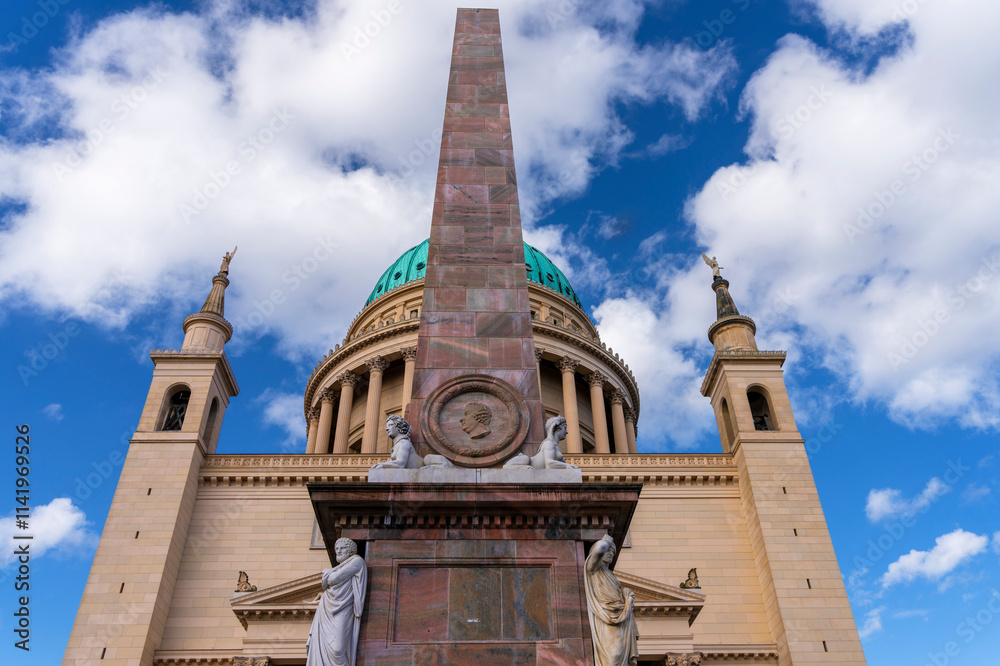 Obelisk am Alten Markt in Potsdam, Brandenburg, Deutschland