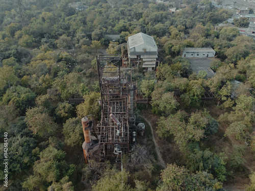 Tableau sur toile abandoned factory, bhopal union carbide factory