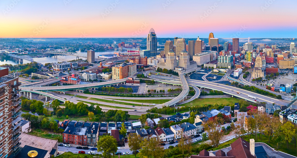 Fototapeta premium Aerial of Cincinnati Skyline and Spaghetti Highway at Sunset