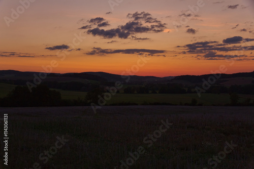 Sonnenuntergang in Mittelfranken auf dem Land Neuhof an der Zenn photo