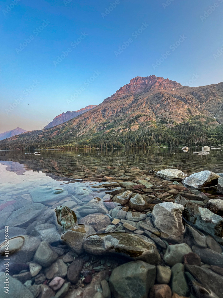 Fototapeta premium lake in the mountains