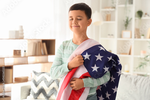 Cute little boy with USA fl...