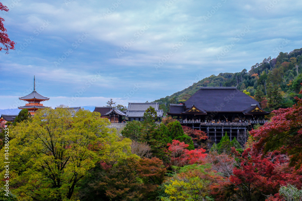 Kiyomizu-dera temple Kiyomizu-dera temple