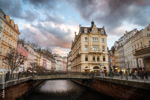 Obraz na płótnie Karlovy Vary in Czech Republic w salonie