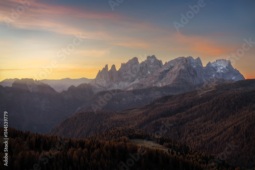 Obraz na płótnie The Dolomites Mountains in Northern Italy w salonie