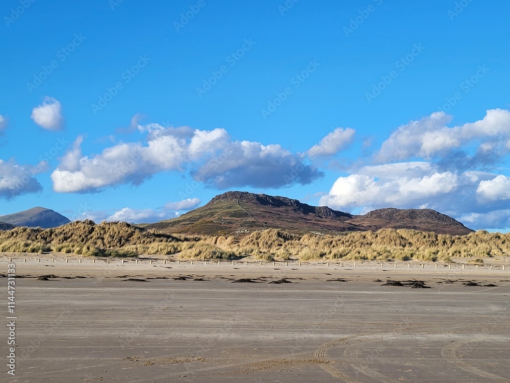 View to the mountains from Morfa Bychan beach View to the mountains from Morfa Bychan beach