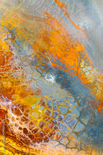 Earthy hues create a unique multicolor mud texture
