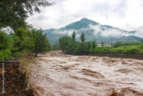 heavy flood