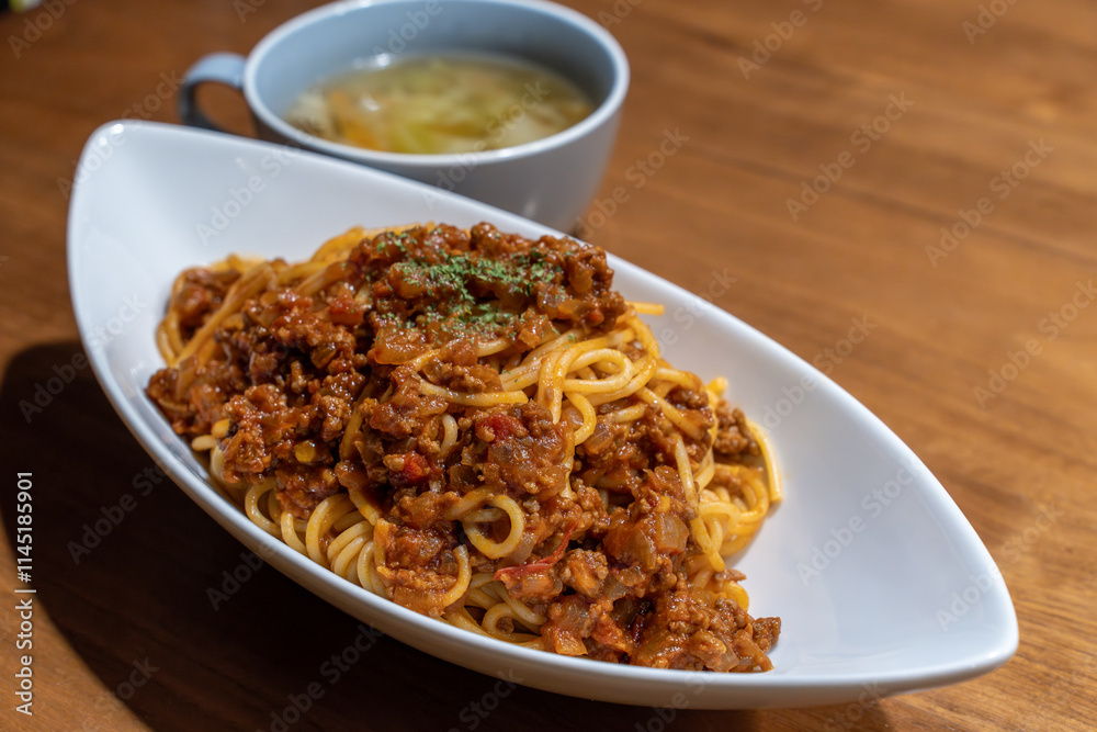 ミートスパゲティとスープ ミートスパゲティとスープ