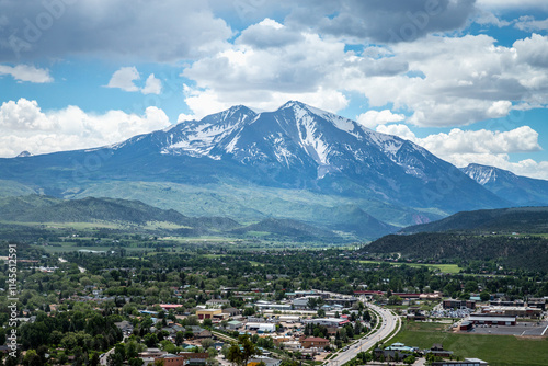 Obraz na płótnie Carbondale scenic Mt Sopris view w salonie
