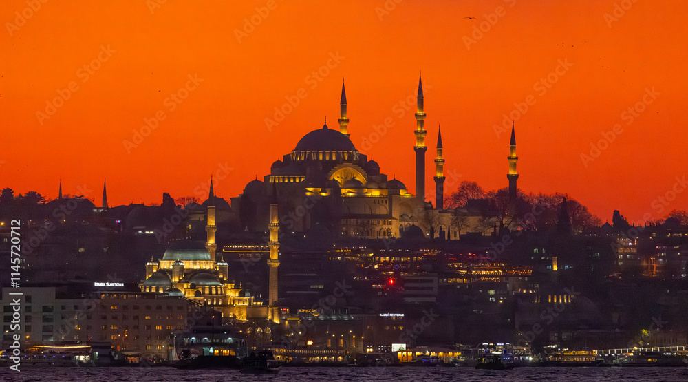 Sunset view of the New Mosque and Suleymaniye Mosque, Bosphorus, Istanbul