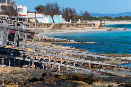 Formentera, tradicionales embarcaderos de Es Pujols, Islas Baleares