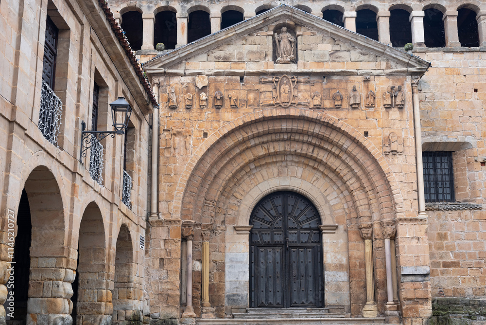 Fototapeta premium Collegiate Facade of Santa Juliana, Santillana de Mar. Historical-Artistic Complex. Cantabria