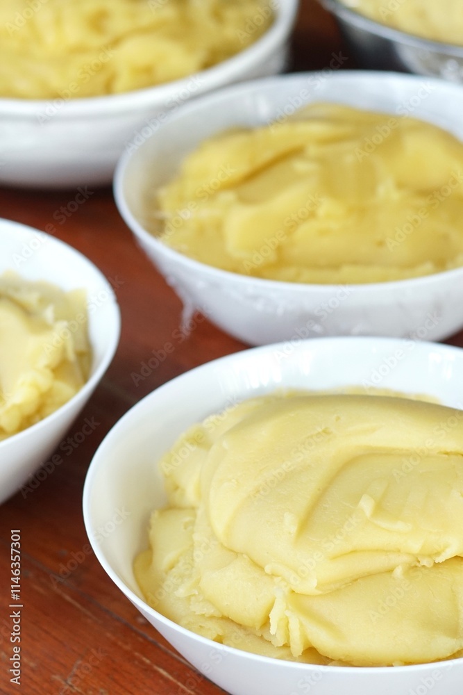 Sweet mung bean paste. Sweet mung bean paste.