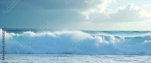 ocean waves crashing