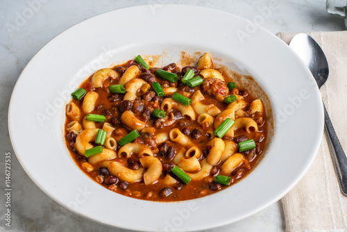 chili macaroni top with  scallions photo