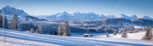Verschneite Winterlandschaft im Allgäu