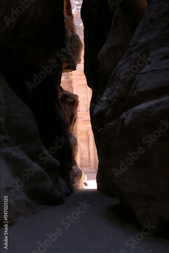 Journey to the Wonder of the World Petra, Jordania