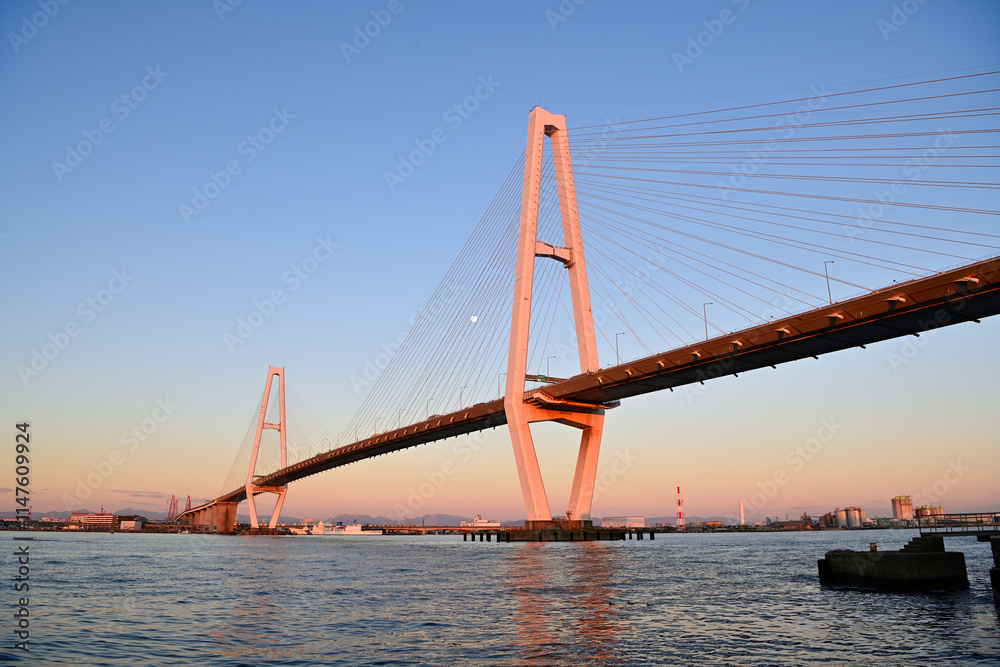 Fototapeta premium 名港トリトン