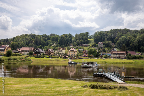 Elblandschaft Elbe bei Bad Schandau photo