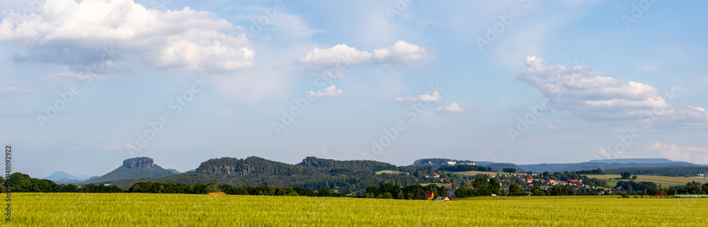 Landscfatsbilder aus dem Elbsandsteingebirge Landschaftspanorama Landscfatsbilder aus dem Elbsandsteingebirge Landschaftspanorama