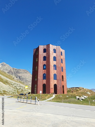 Theaterhochhaus am Julierpass