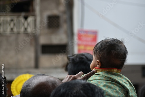 Wallpaper Mural Ganpati Festival in Pune, India. Ganesh Visarjan, Tilak road, Drum parades Torontodigital.ca
