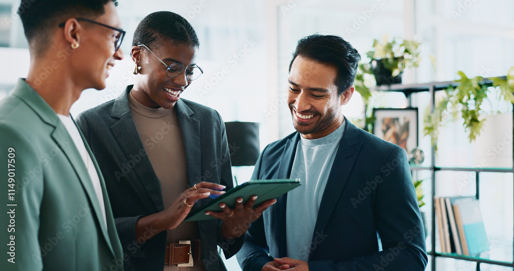 © peopleimages.com - Teamwork, planning and tablet with business people in office for sustainability manager, research and eco consultant. Environment policy, climate change solution and discussion with employees