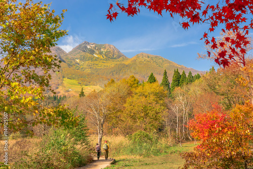 秋の妙高山 photo