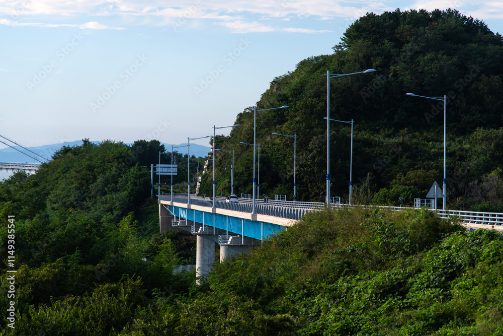 Fototapeta premium Bridge on the sea
