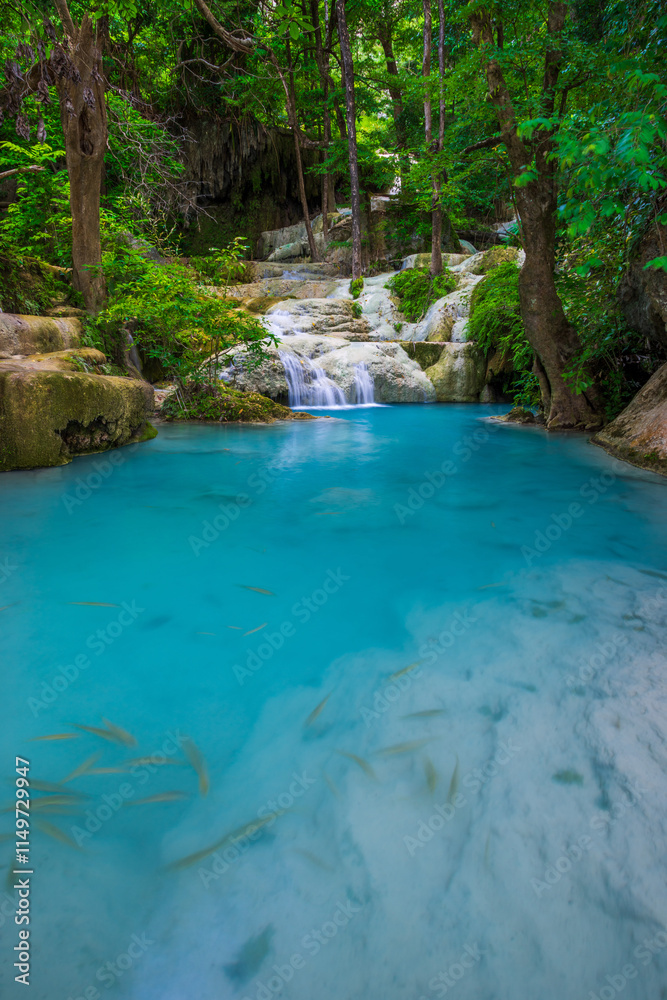Fototapeta premium Erawan deep forest waterfall, Kanchanaburi, Thailand
